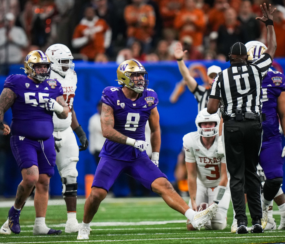 Bralen Trice yells in celebration